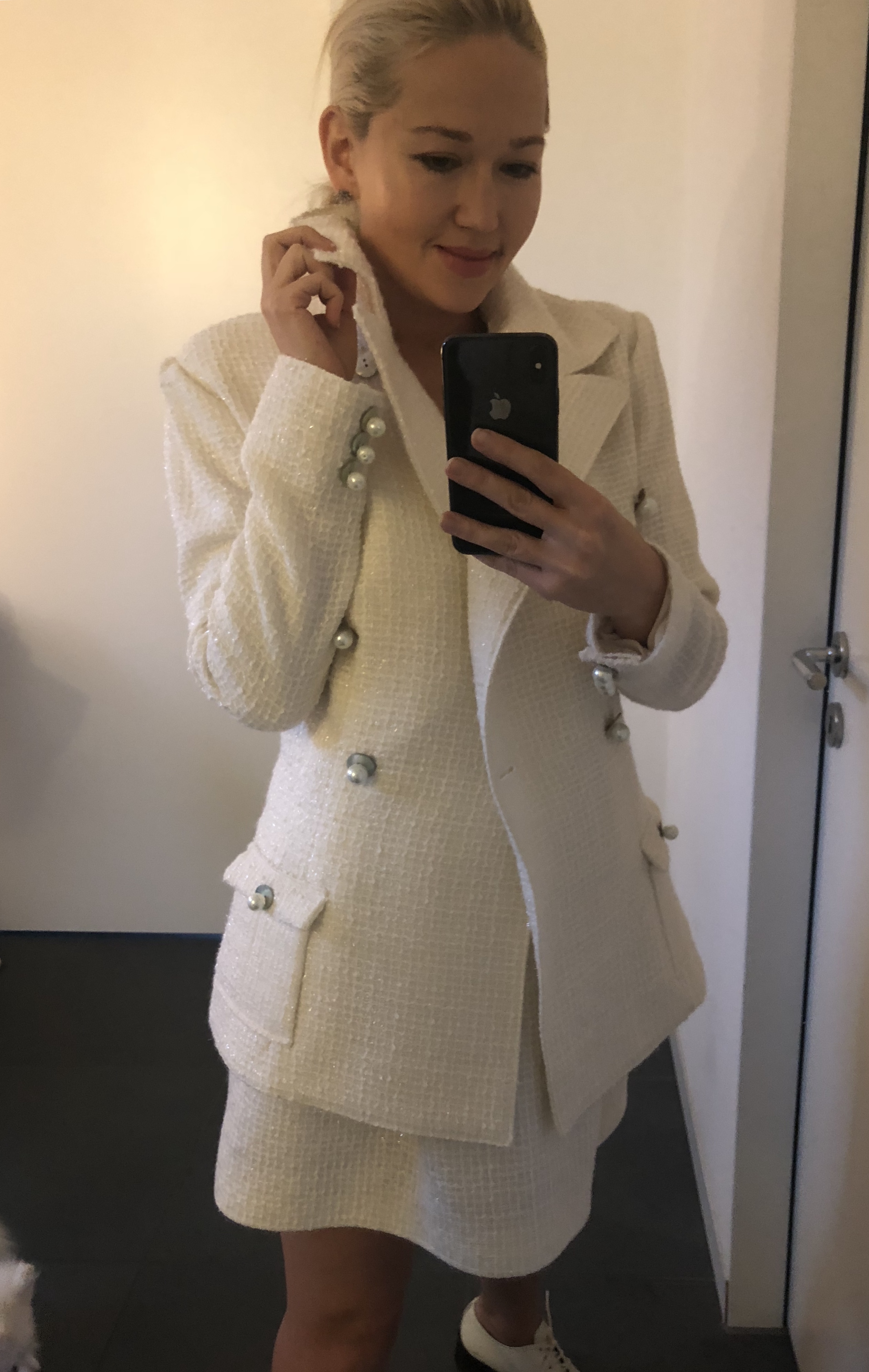 White sparkling tweed blazer
